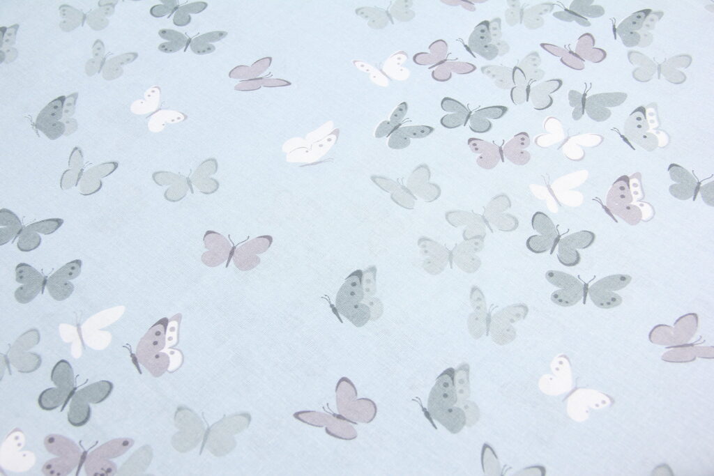 Ткань Бязь Бабочки на мятном, Турция, ширина 220 см, плотность 125 г/м2