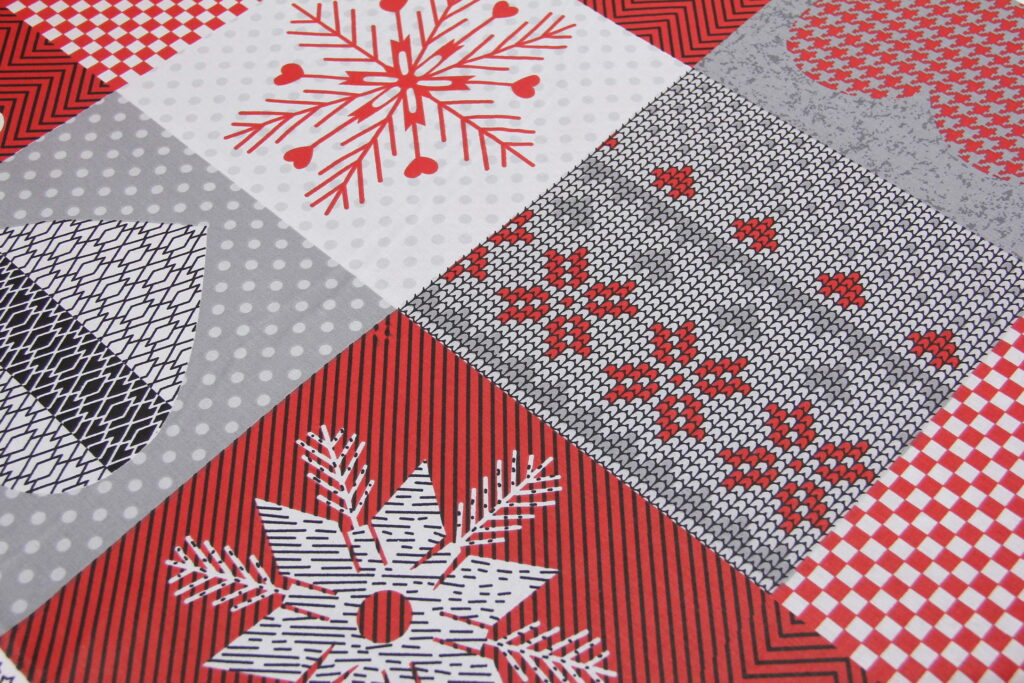 Ткань Ранфорс Новогодний пэчворк Красный и серый, ширина 240 см, плотность 135 г/м2
