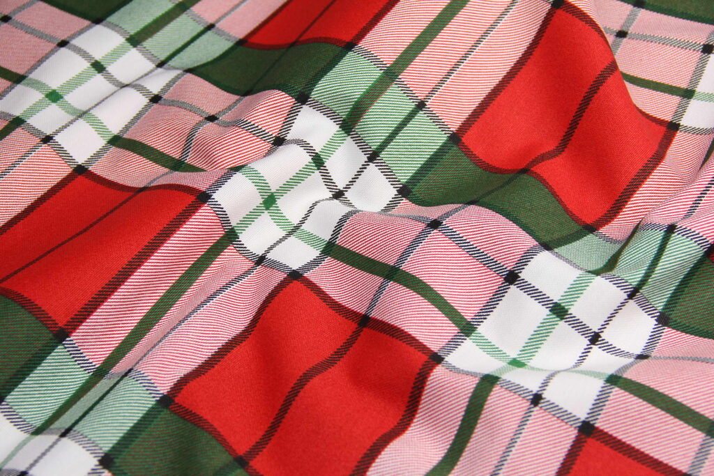 Ткань скатертная с тефлоновой пропиткой Клетка S1 Красный и зеленый