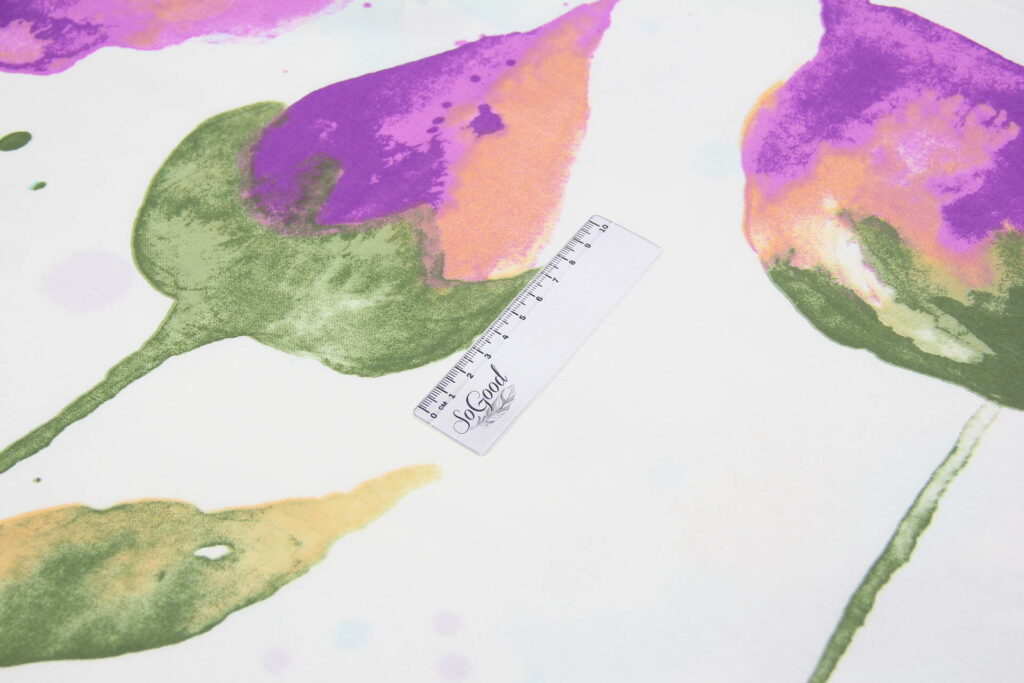 Ткань Ранфорс Большой цветок и бабочка Фиолетовый , Турция, ширина 240 см, плотность 135 г/м2