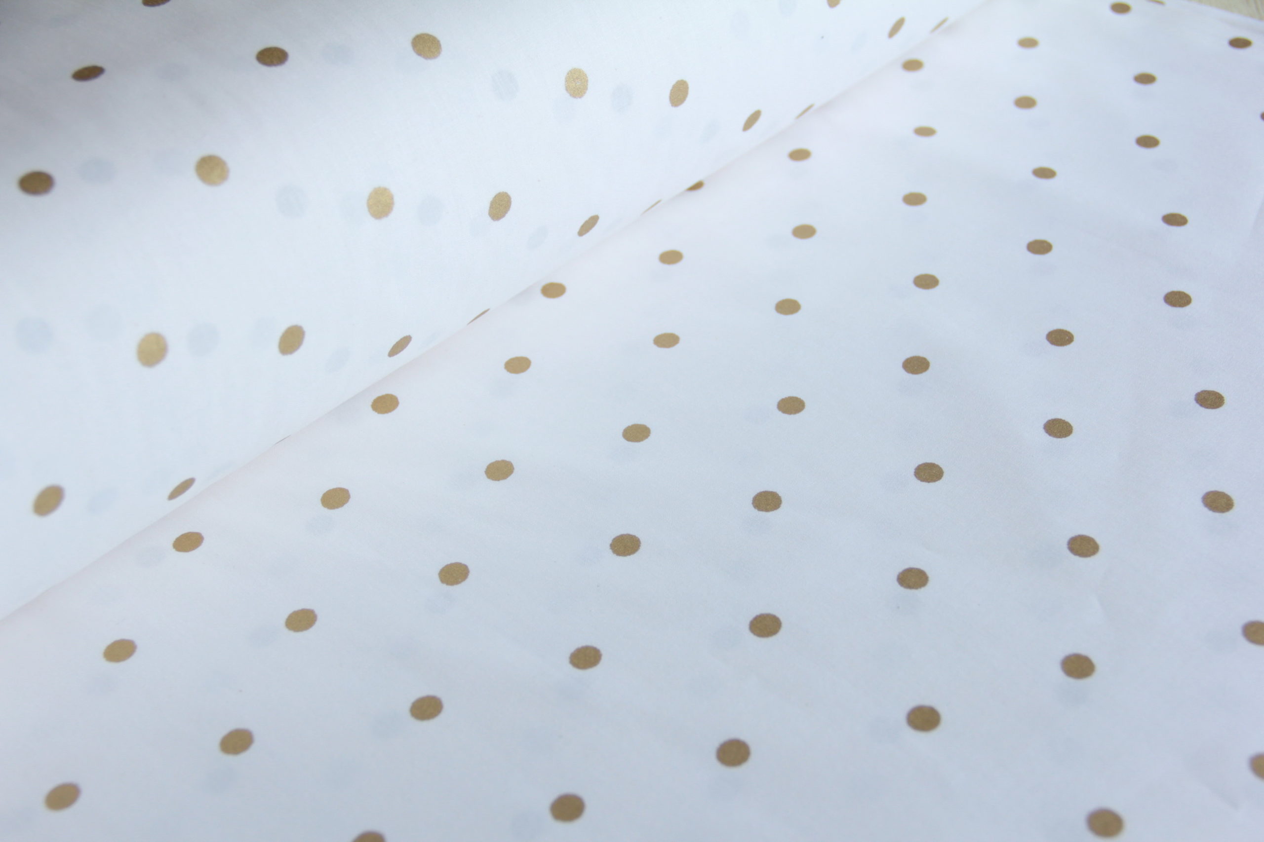 Ткань Ранфорс с глиттером Горох золото, Турция, ширина 240 см
