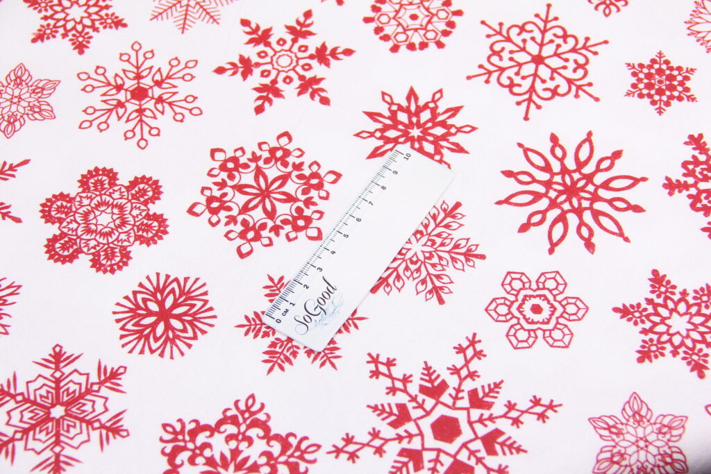 Ткань Фланель Снежинки Красные на белом, Турция, ширина 240 см, плотность 160 г/м4
