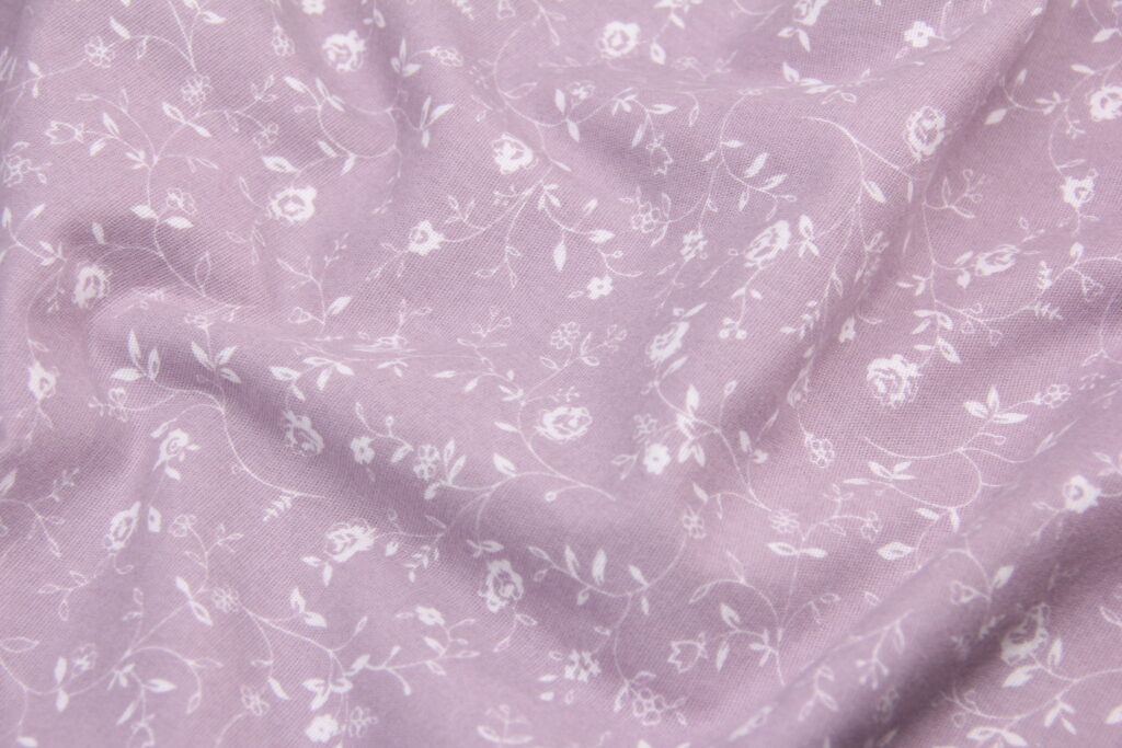 Ткань Фланель Маленькие цветочки Сиреневый, Турция, ширина 240 см, плотность 160 г/м2