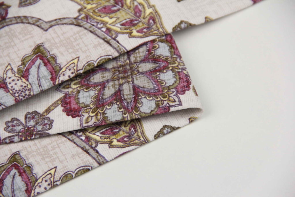 Ткань скатертная с тефлоновой пропиткой Лотос Фиолетовый