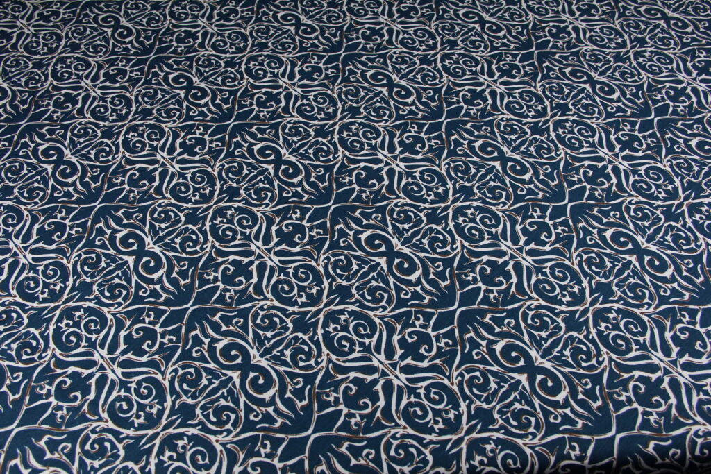 Ткань скатертная с тефлоновой пропиткой Венецианские вензеля Изумрудный