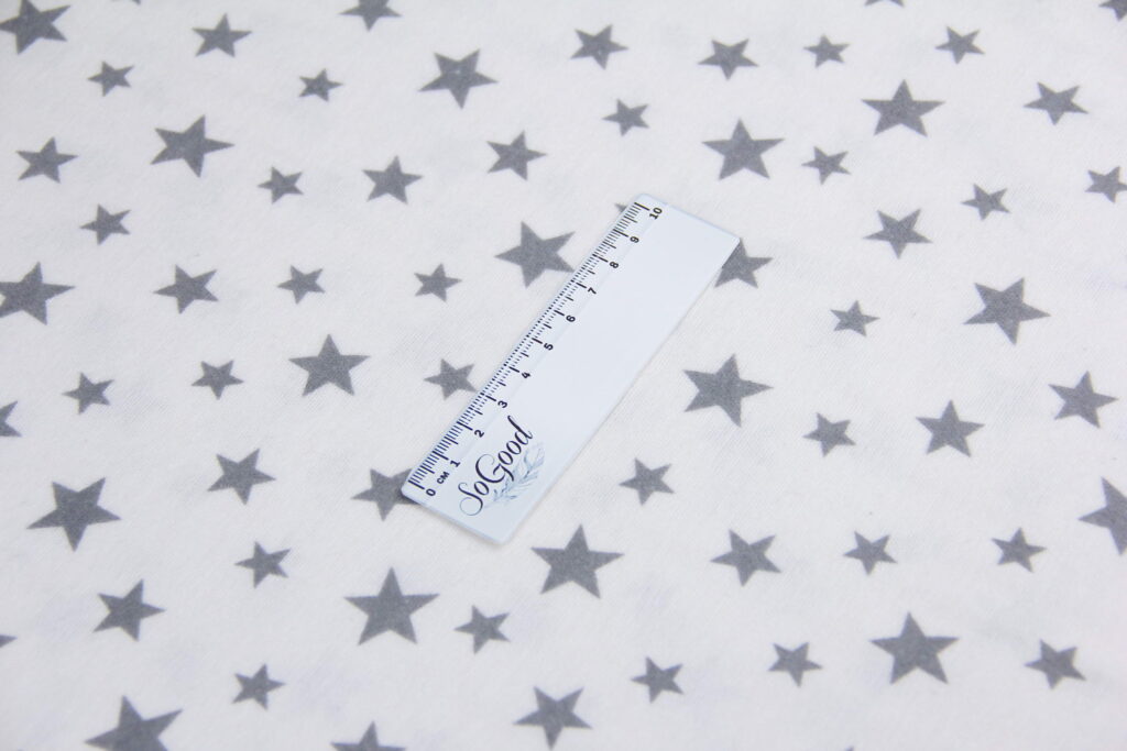 Отрез ткани Фланель Звезды серые на белом, Турция, ширина 240 см, плотность 160 г/м2