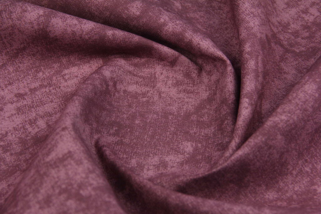 Ткань скатертная с тефлоновой пропиткой Травертин Пурпурный V8