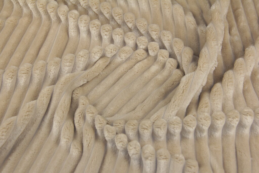 Ткань Плюш Minky Stripes бежевый (шарпей), плотность 350 г/м2, ширина 160 см