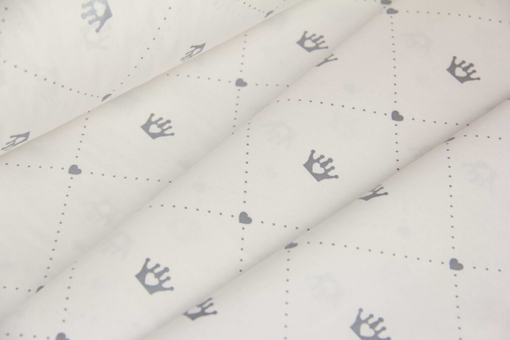 Ткань Ранфорс с глиттером Корона маленькая сербро, Турция, ширина 240 см