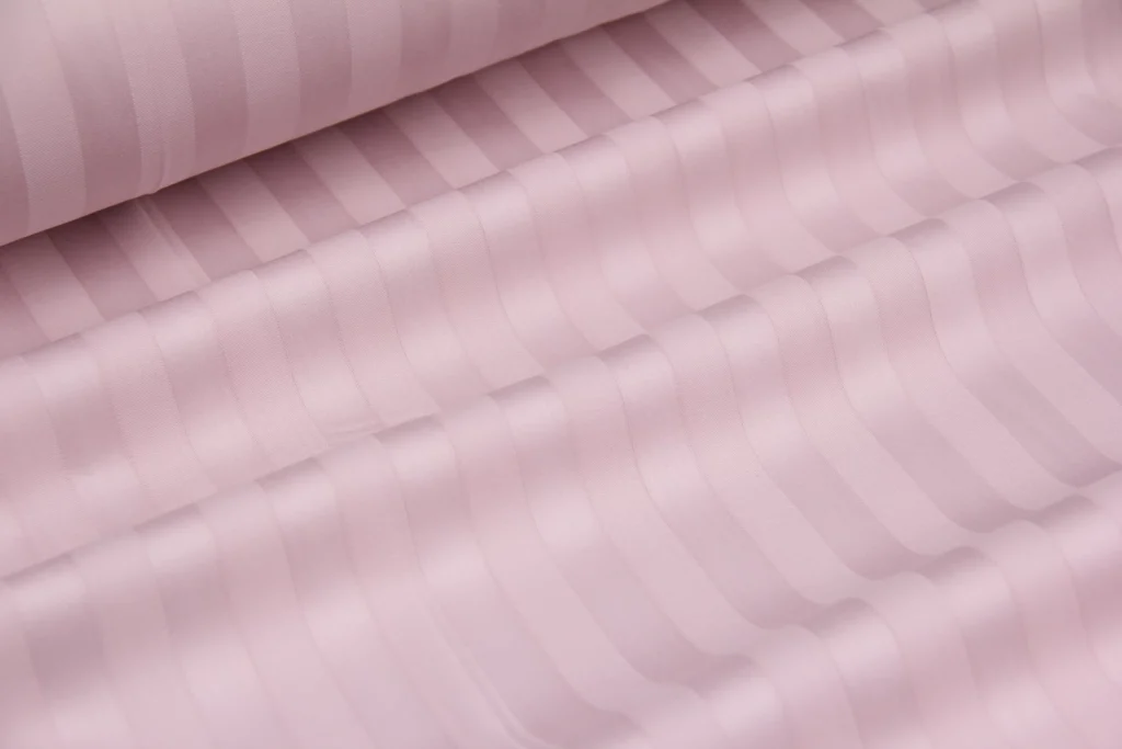 Ткань Страйп-сатин SSN25/2 Серебристо-розовый, Турция, ширина 240 см, плотность 130 г/м2