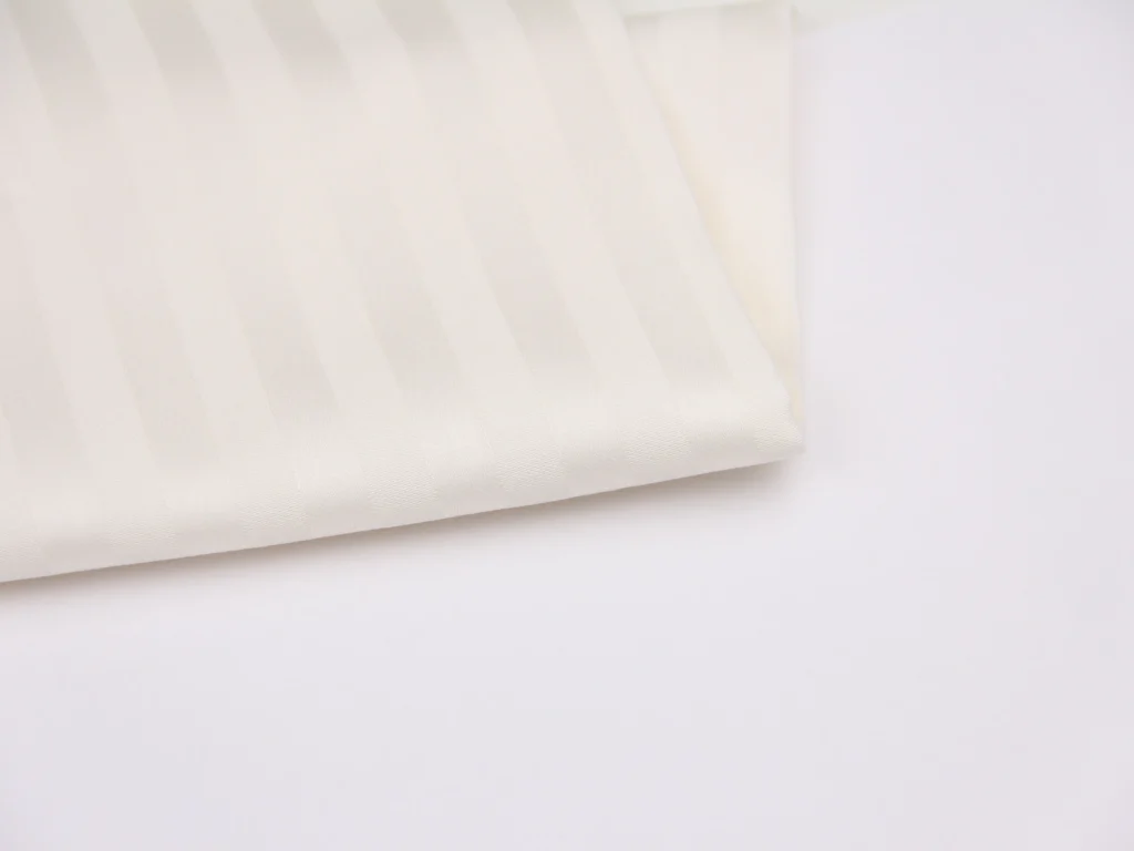 Ткань Страйп-сатин премиум SSW3 Молочный, Турция, ширина 240 см, плотность 130 г/м2
